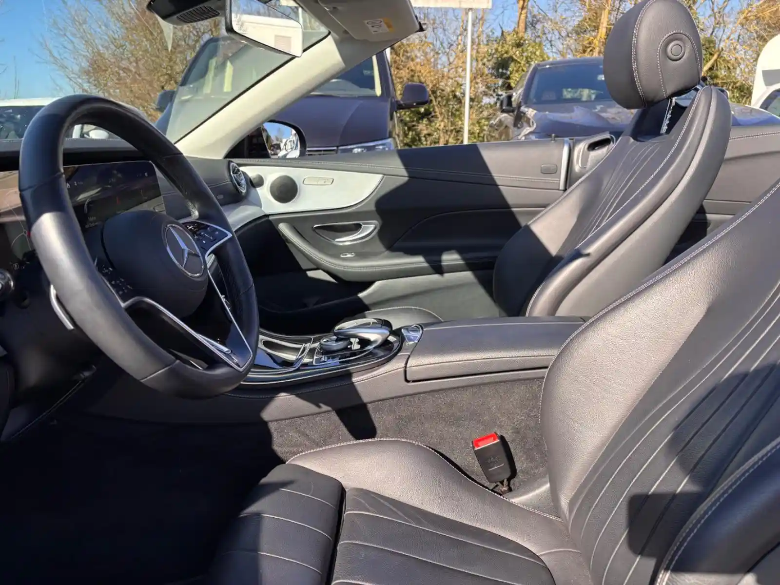 Mercedes-Benz E 220