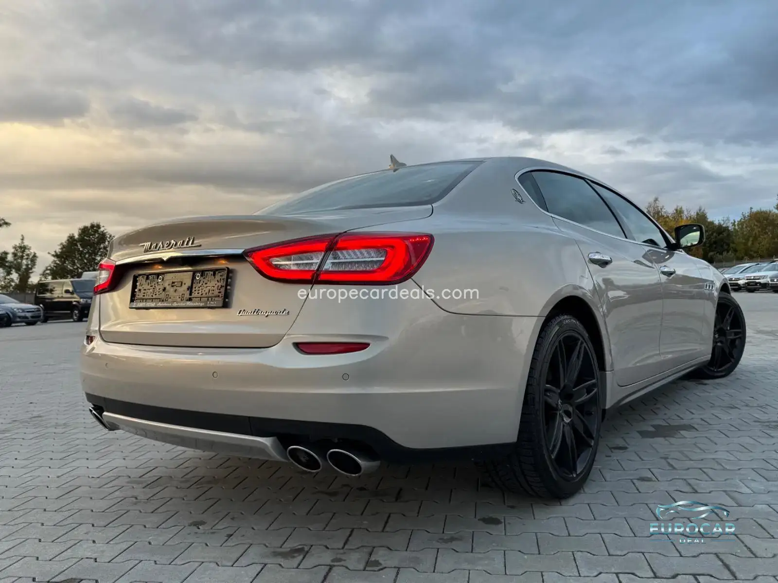 Maserati Quattroporte