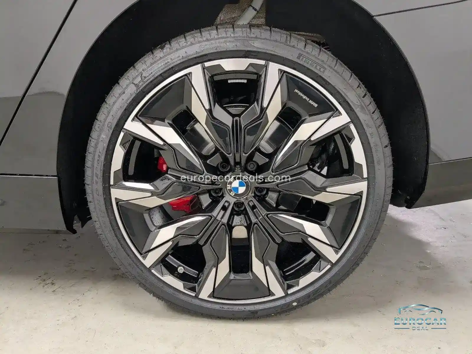 BMW i5