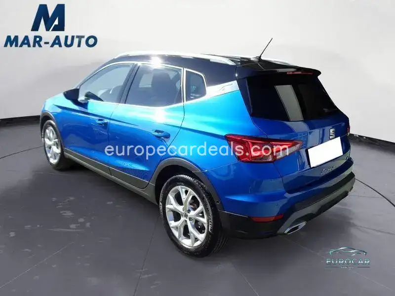 Seat Arona