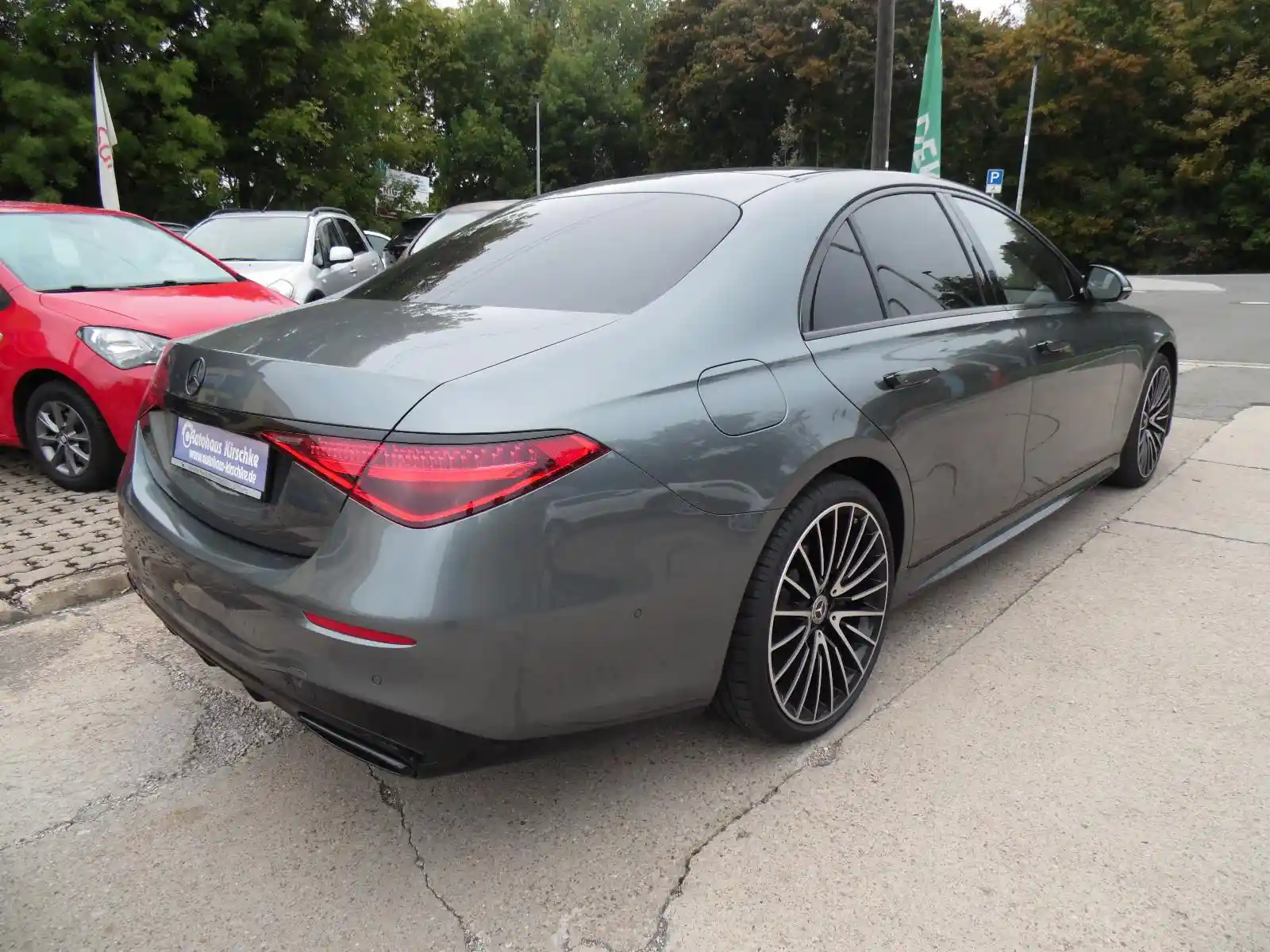 Mercedes-Benz S 400