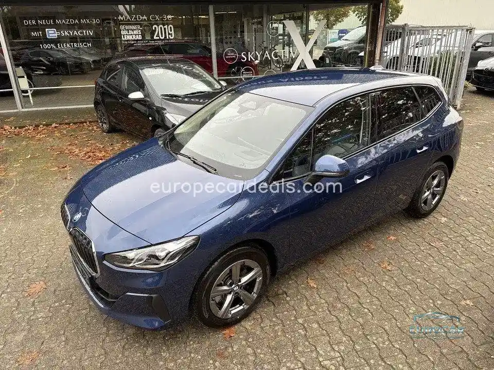 BMW 216