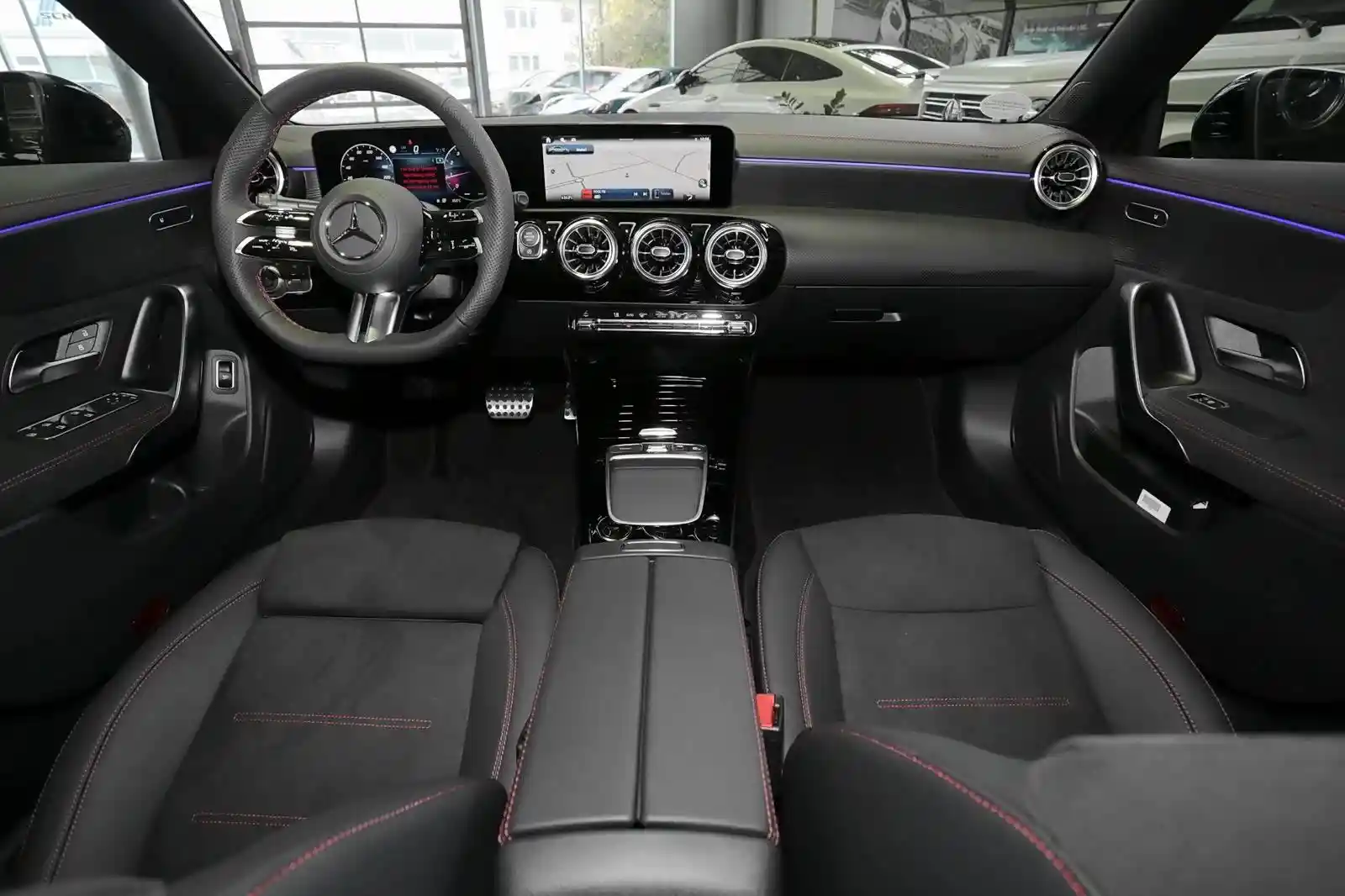 Mercedes-Benz CLA 200
