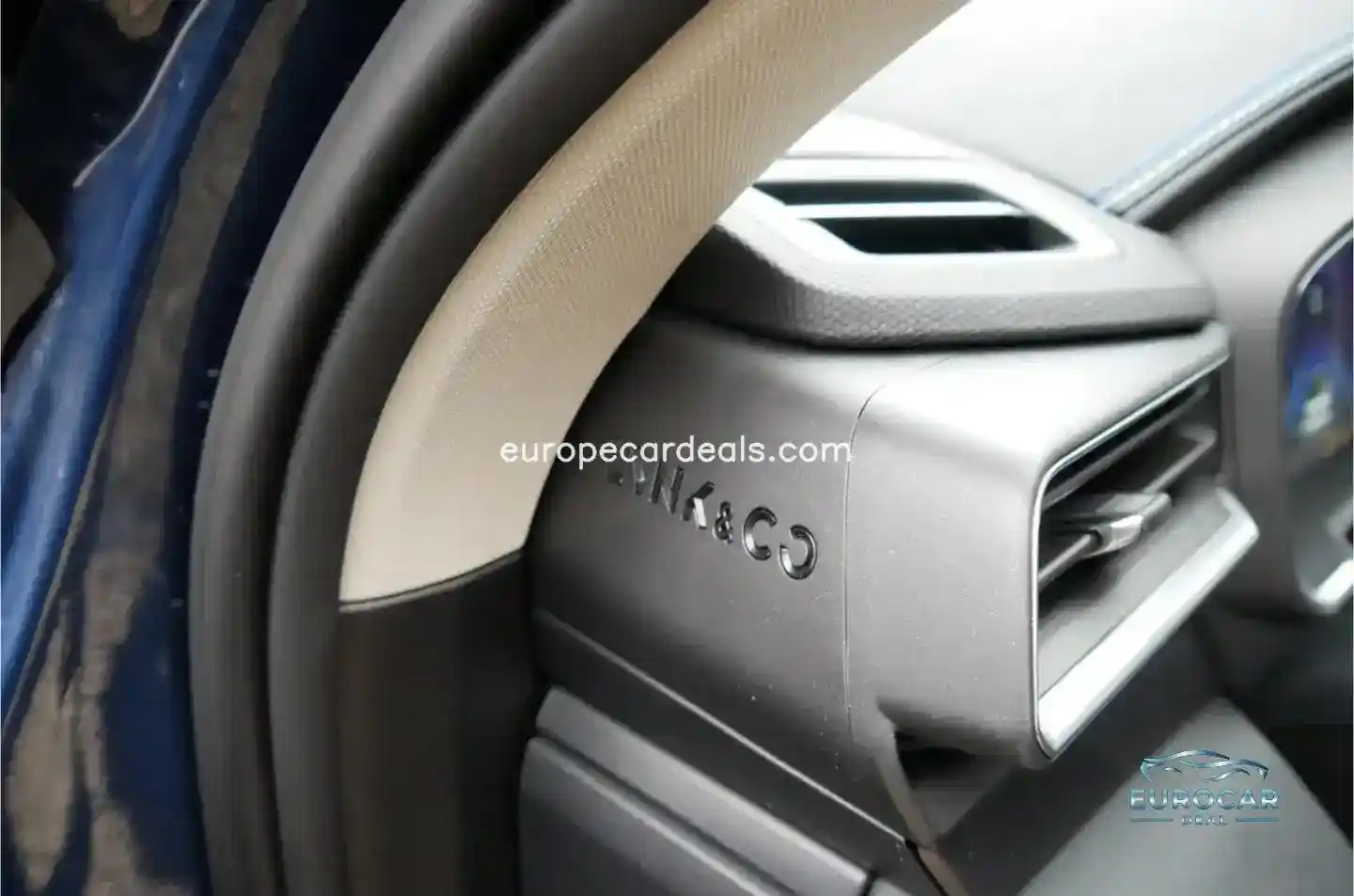 Lynk&Co 01