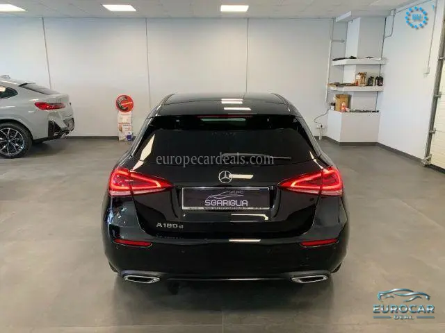 Mercedes-Benz A 180