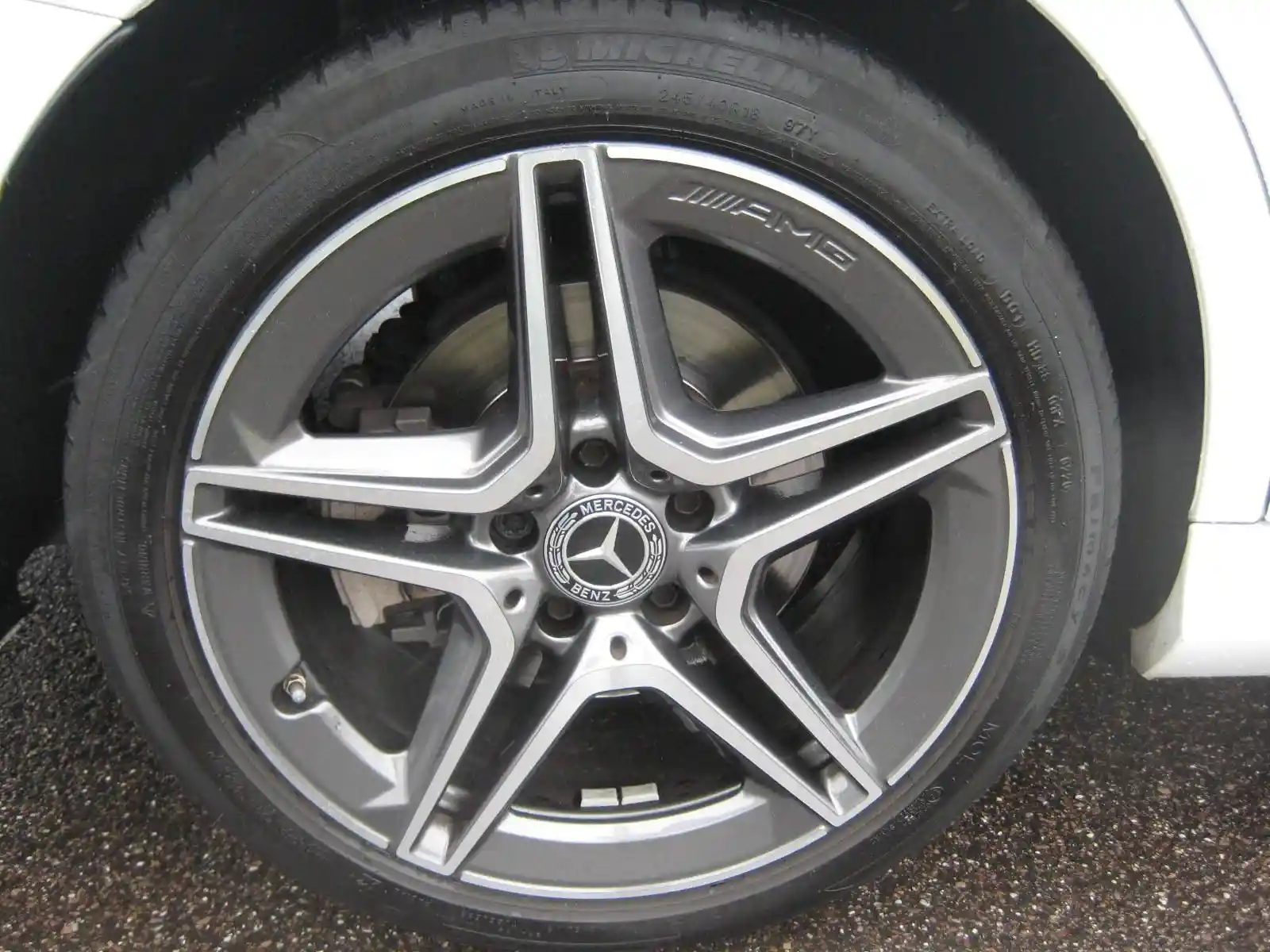 Mercedes-Benz C 180