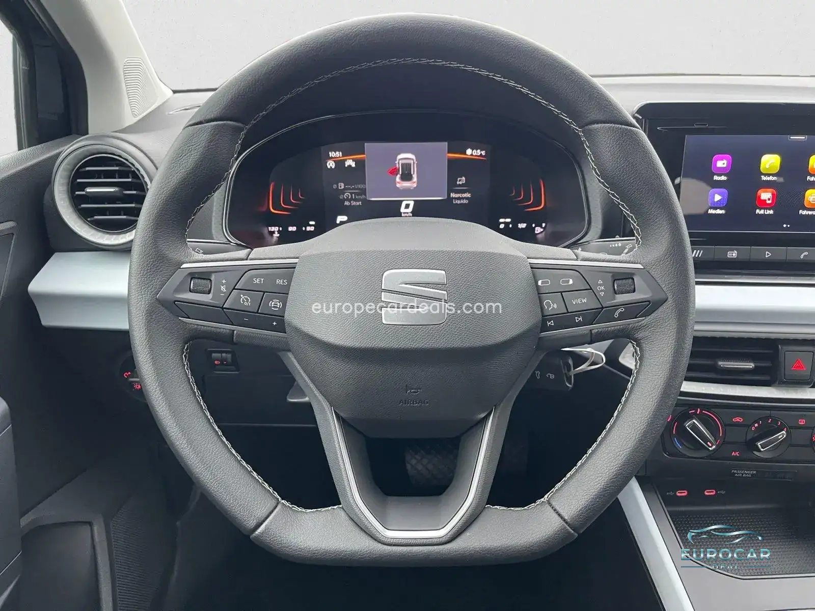 Seat Arona