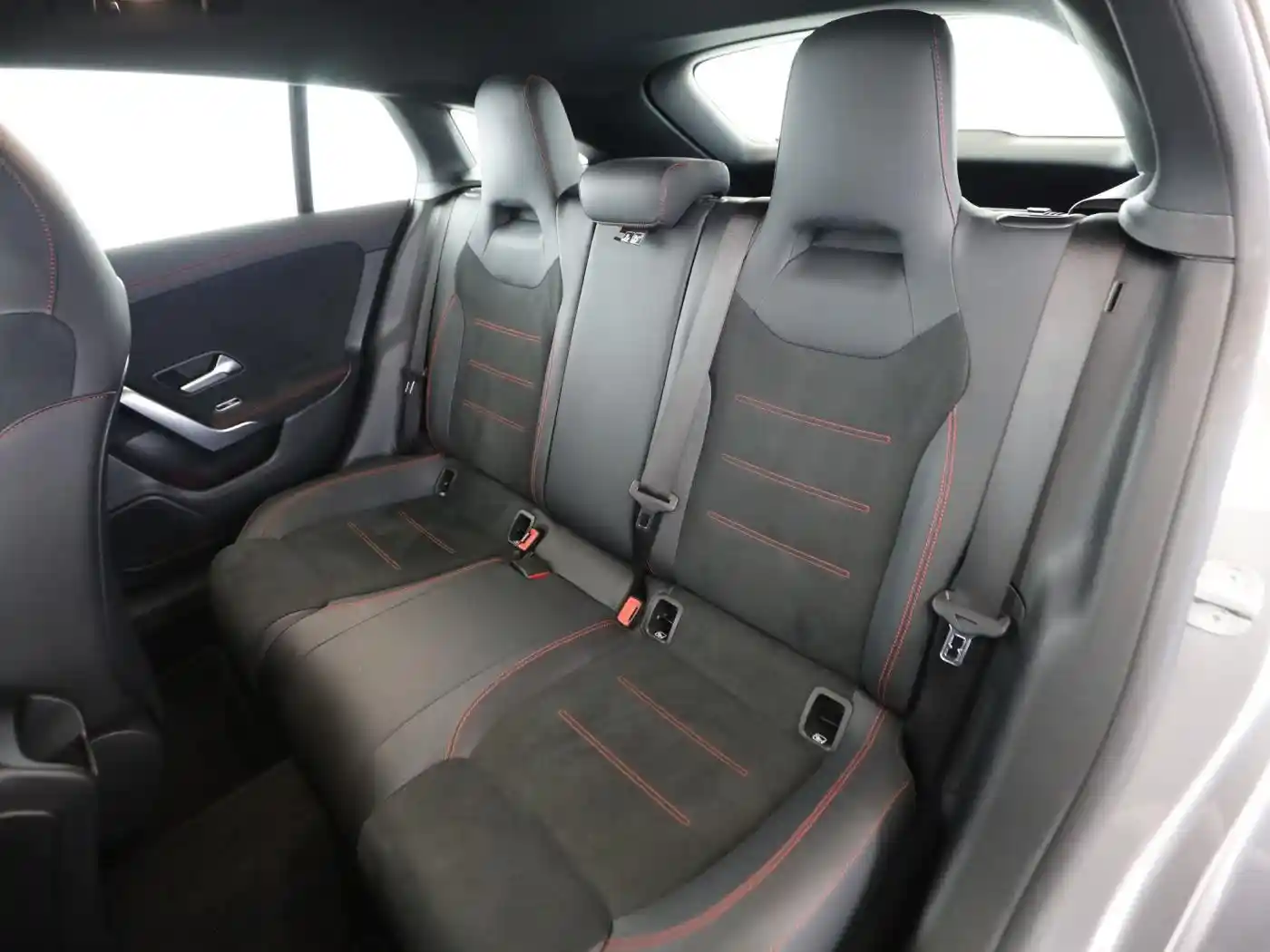 Mercedes-Benz CLA 200 Shooting Brake