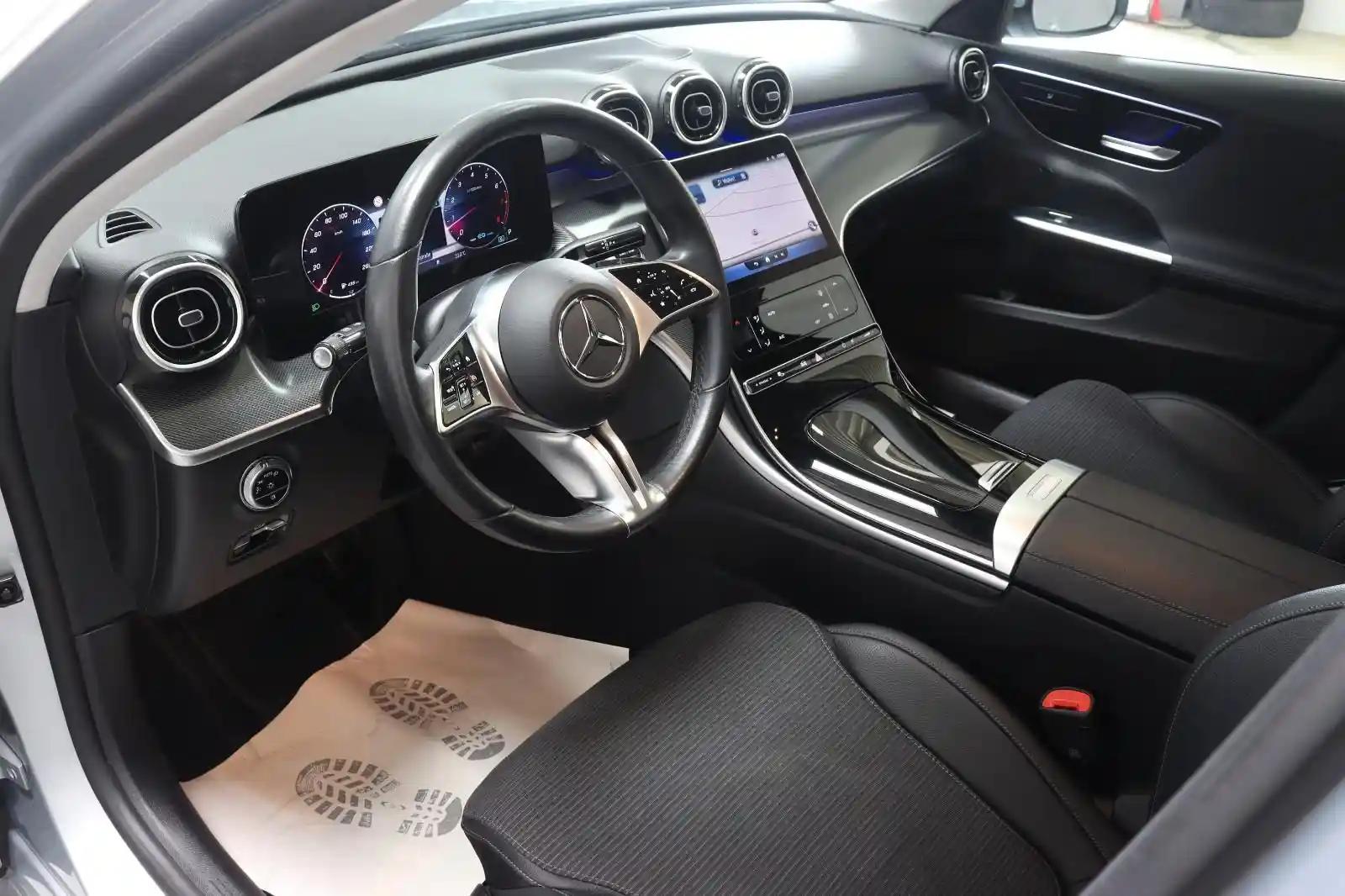 Mercedes-Benz C 200