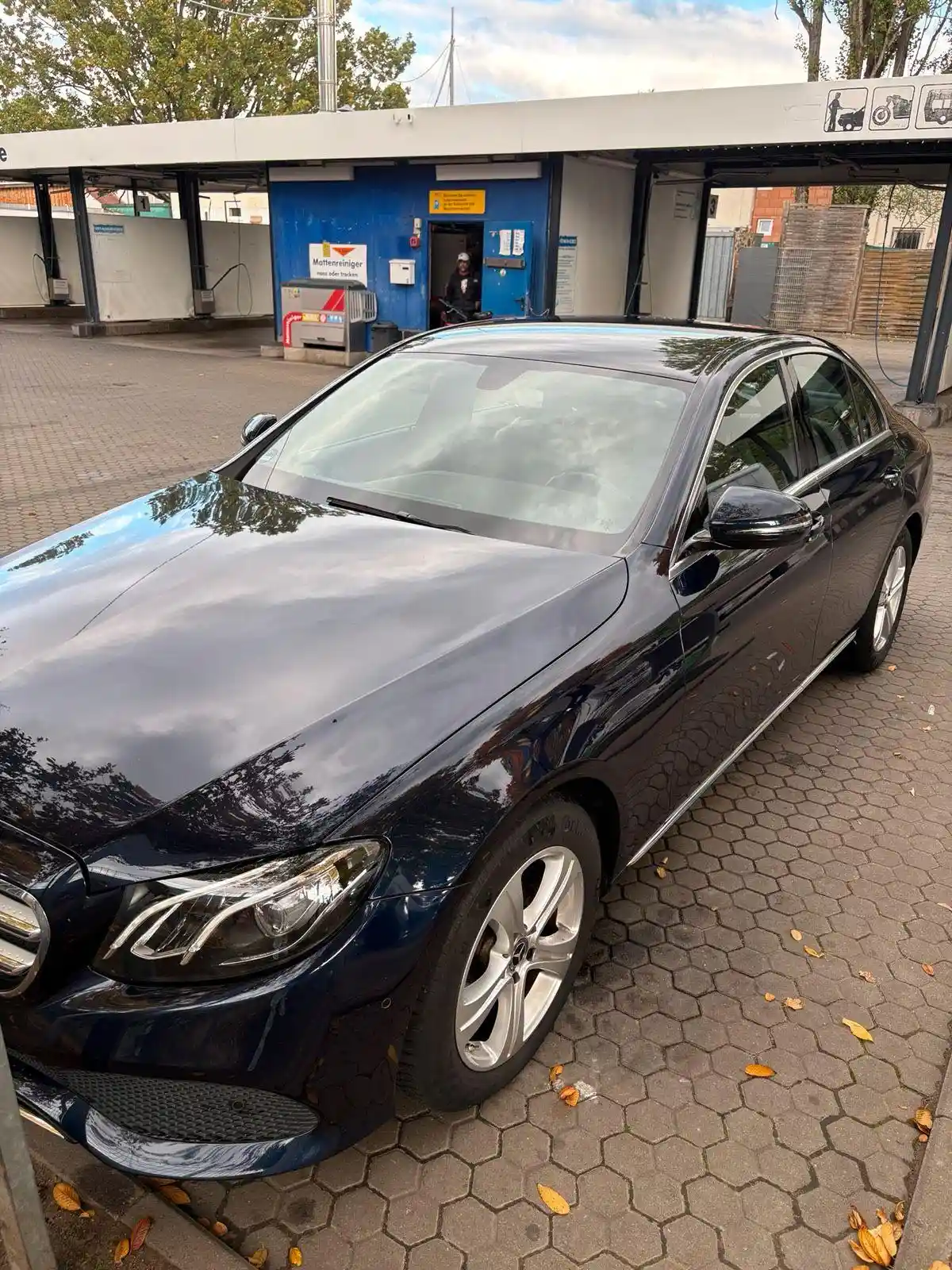 Mercedes-Benz E 220
