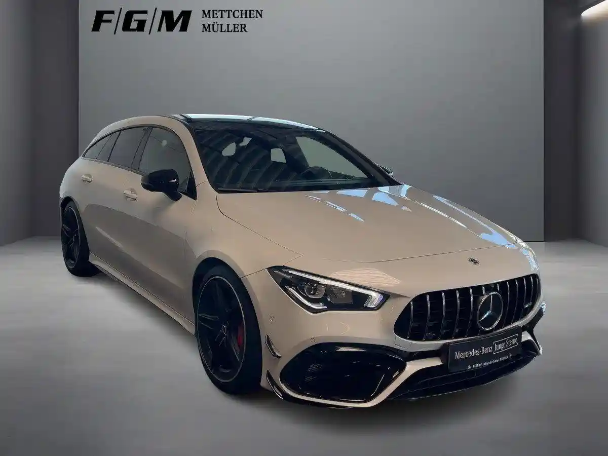 Mercedes-Benz CLA 45 AMG Shooting Brake