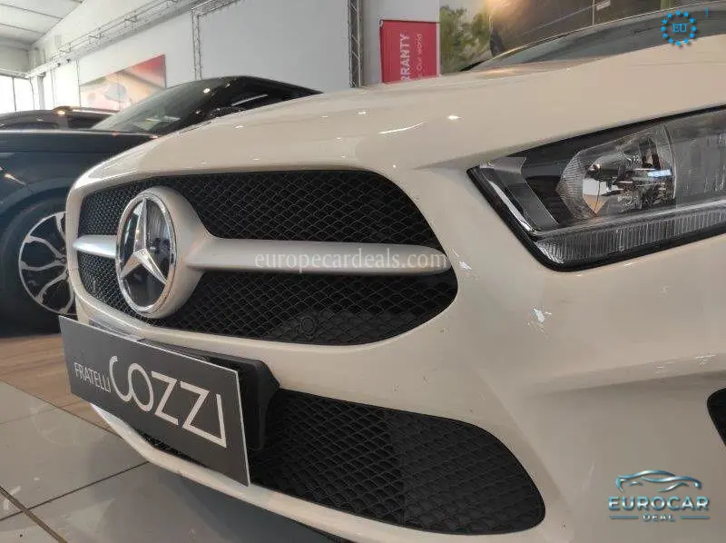 Mercedes-Benz A 200