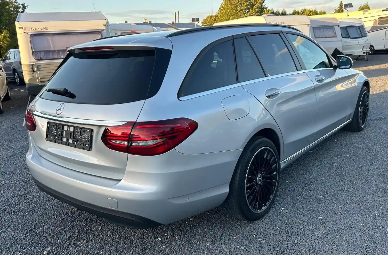 Mercedes-Benz C 180