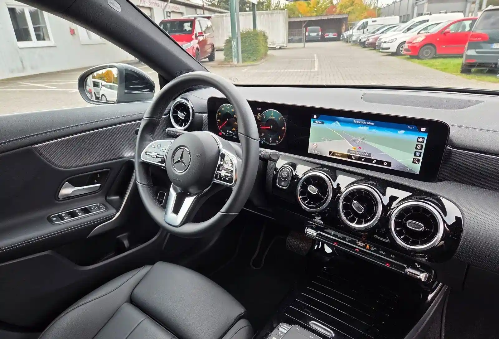 Mercedes-Benz CLA 200