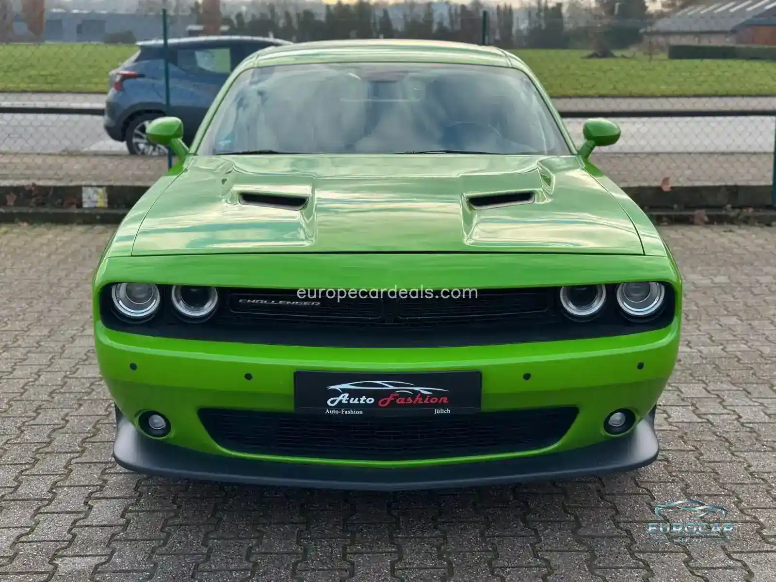 Dodge Challenger