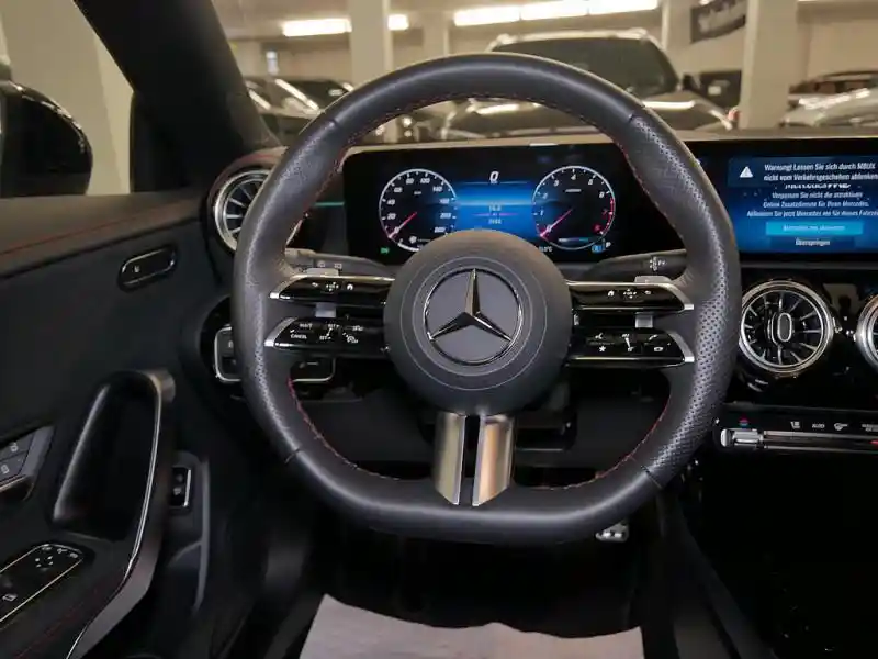 Mercedes-Benz CLA 200 Shooting Brake