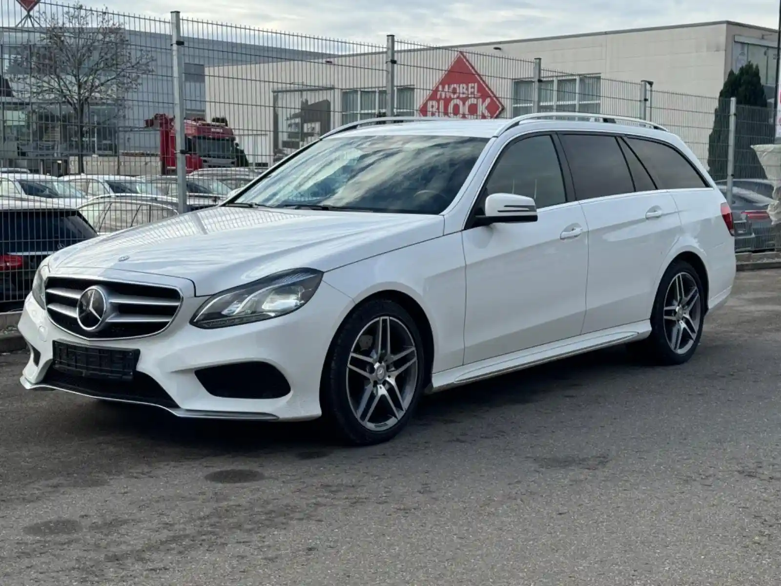 Mercedes-Benz E 220