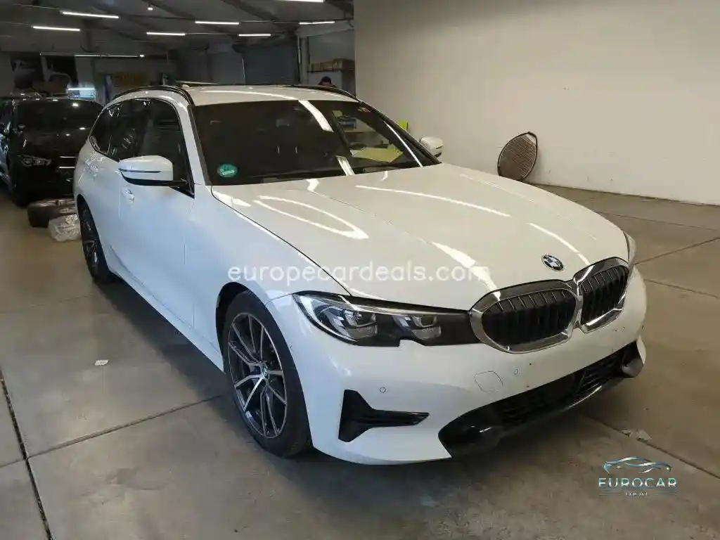 BMW 330