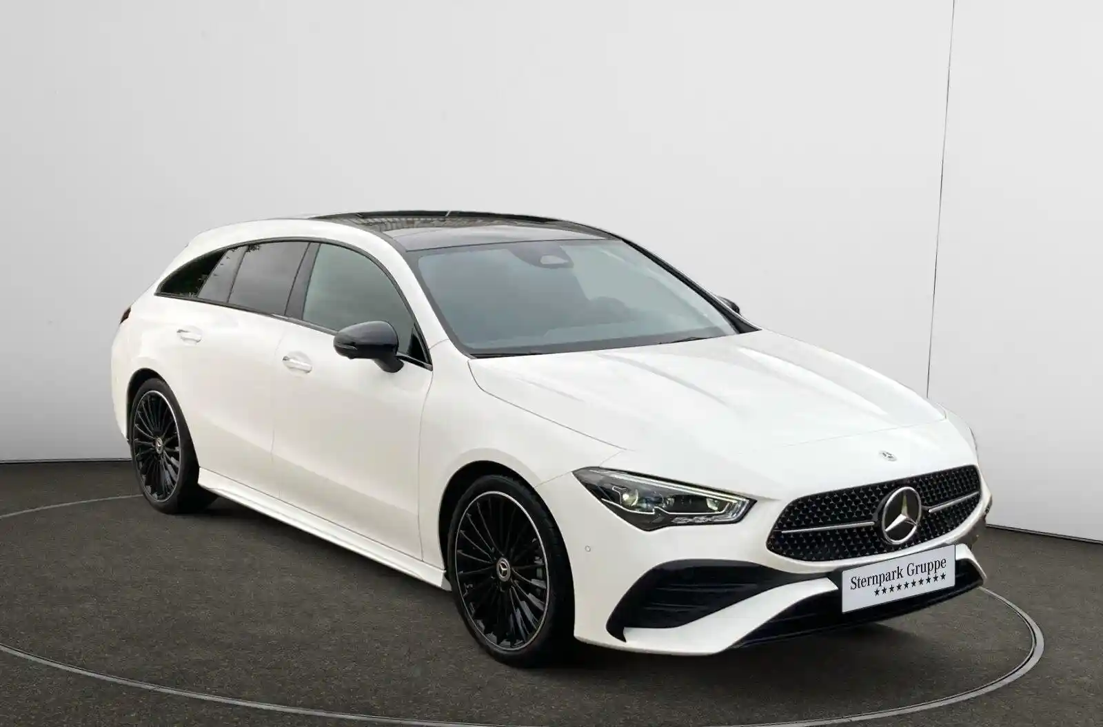 Mercedes-Benz CLA 180 Shooting Brake