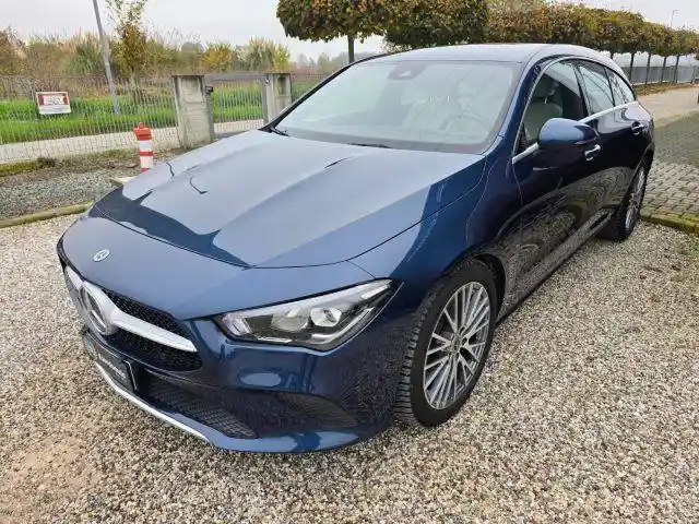 Mercedes-Benz CLA 200 Shooting Brake