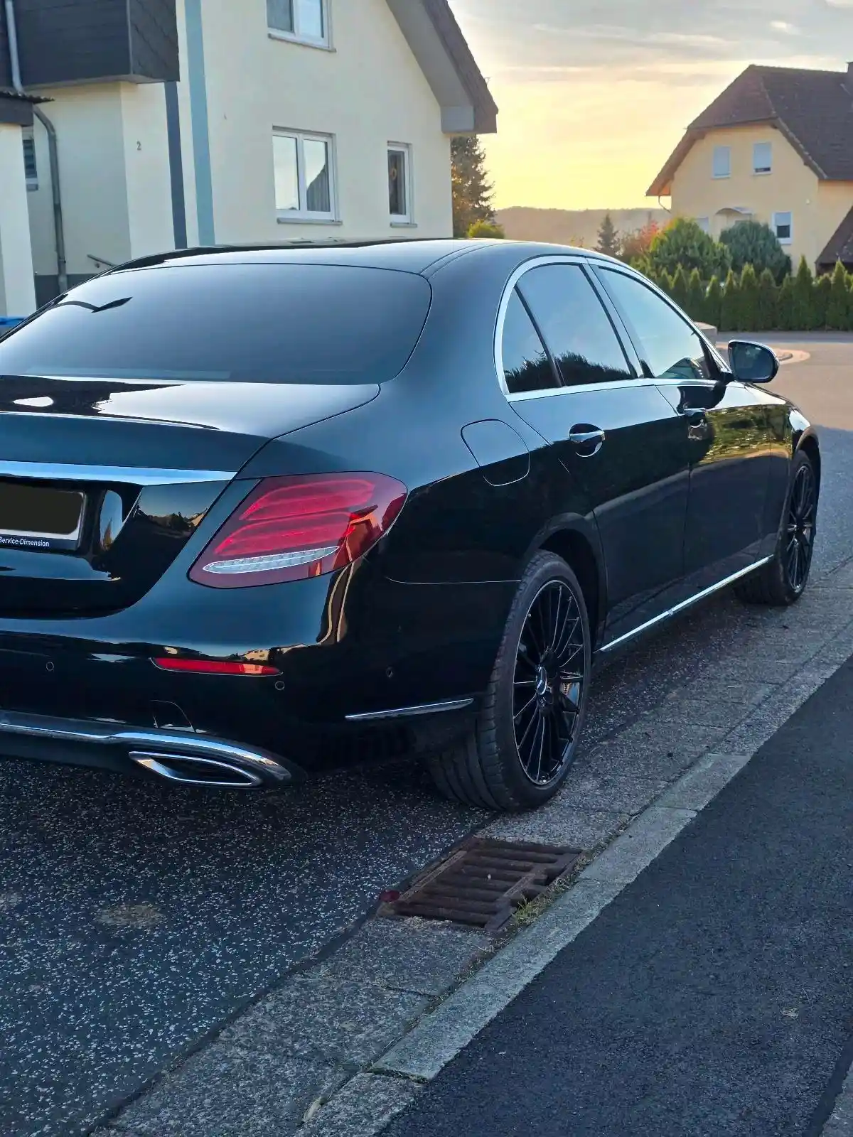 Mercedes-Benz E 220