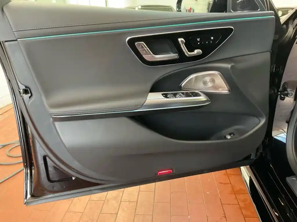 Mercedes-Benz E 53 AMG