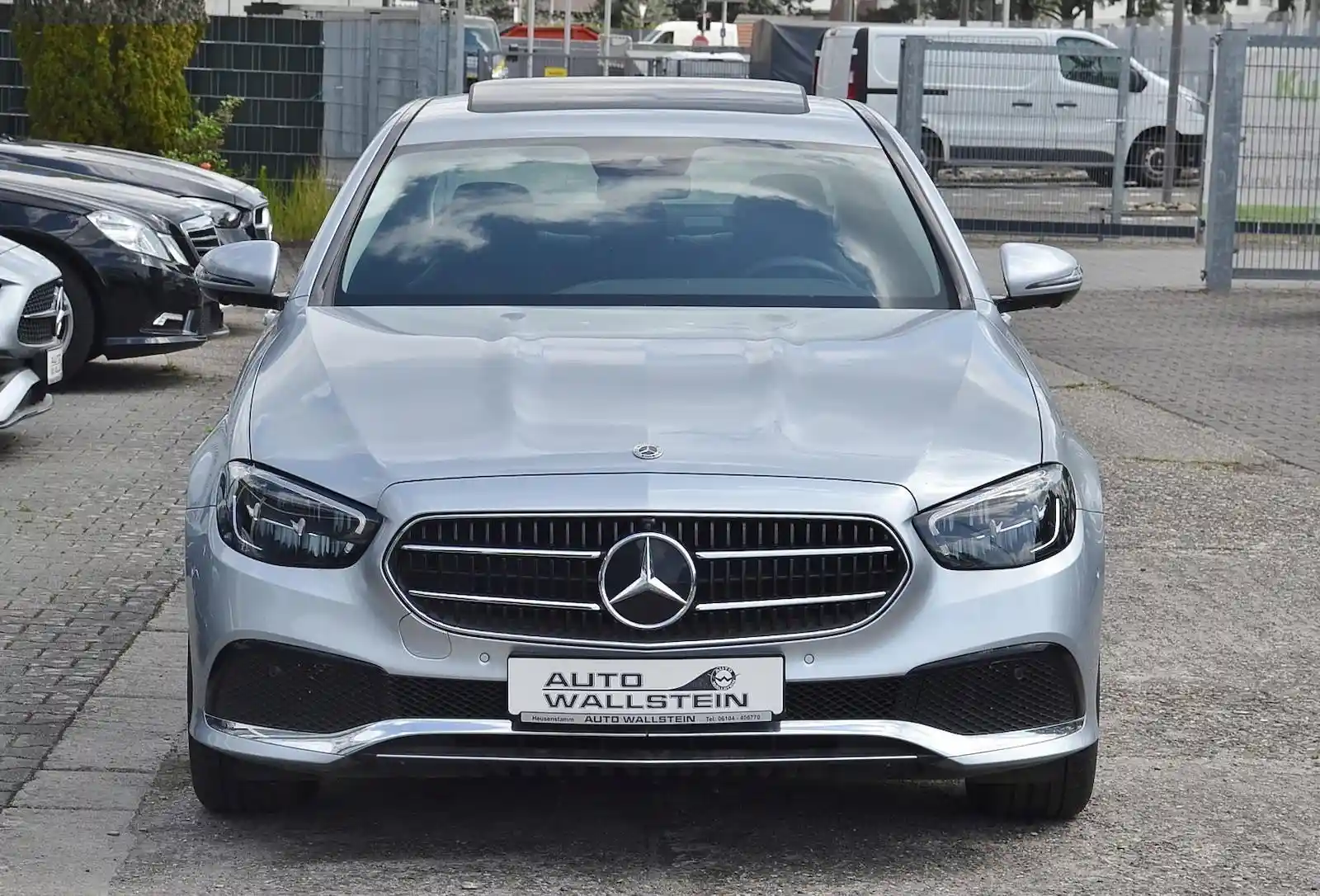 Mercedes-Benz E 300