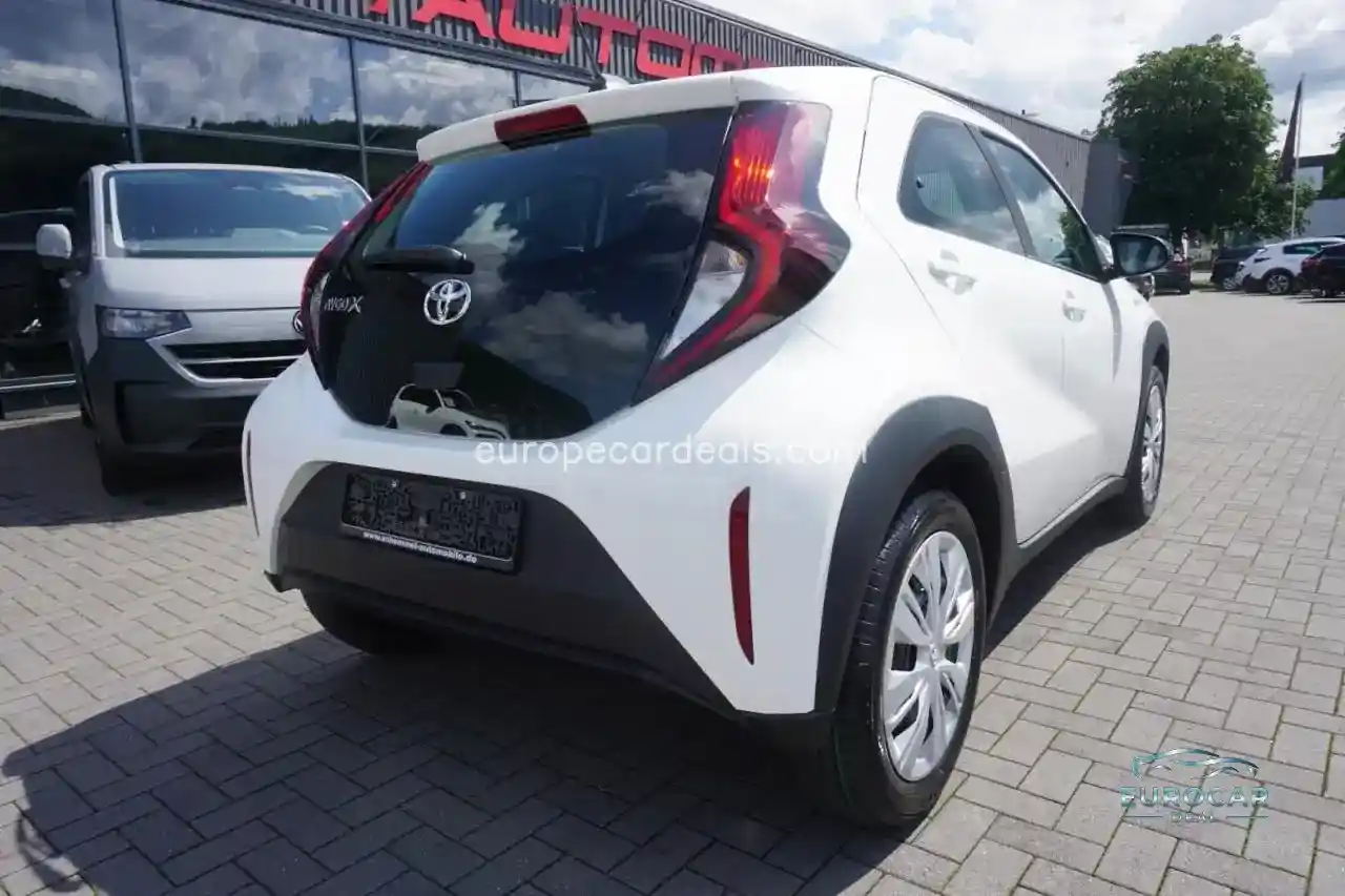 Toyota Aygo (X)