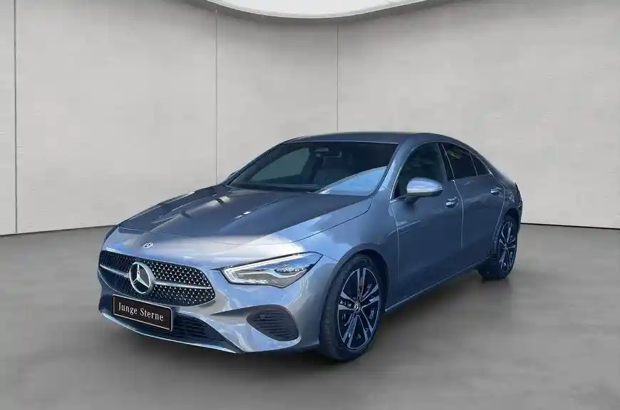 Mercedes-Benz CLA 180