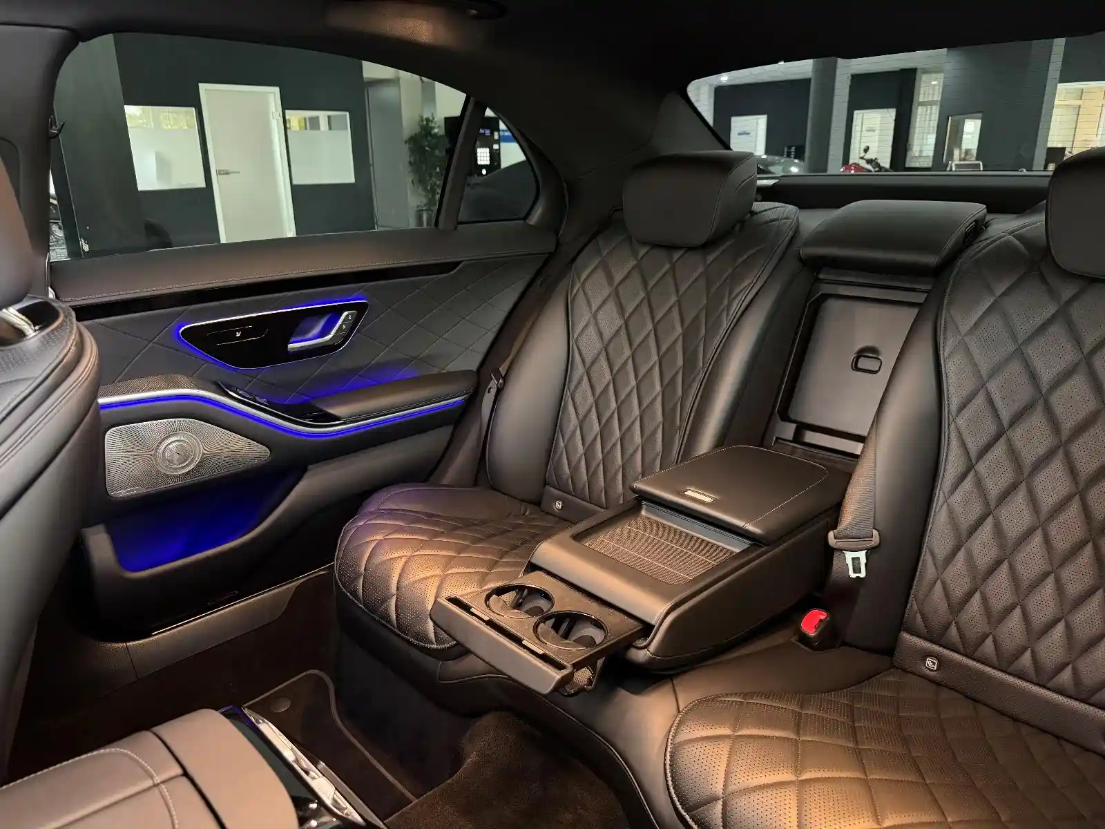 Mercedes-Benz S 400