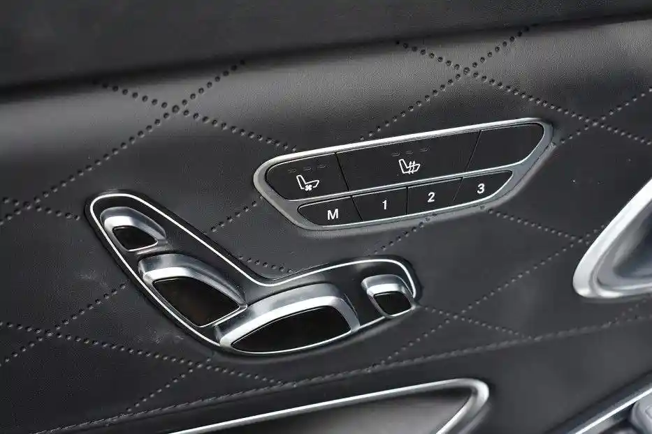 Mercedes-Benz S 500