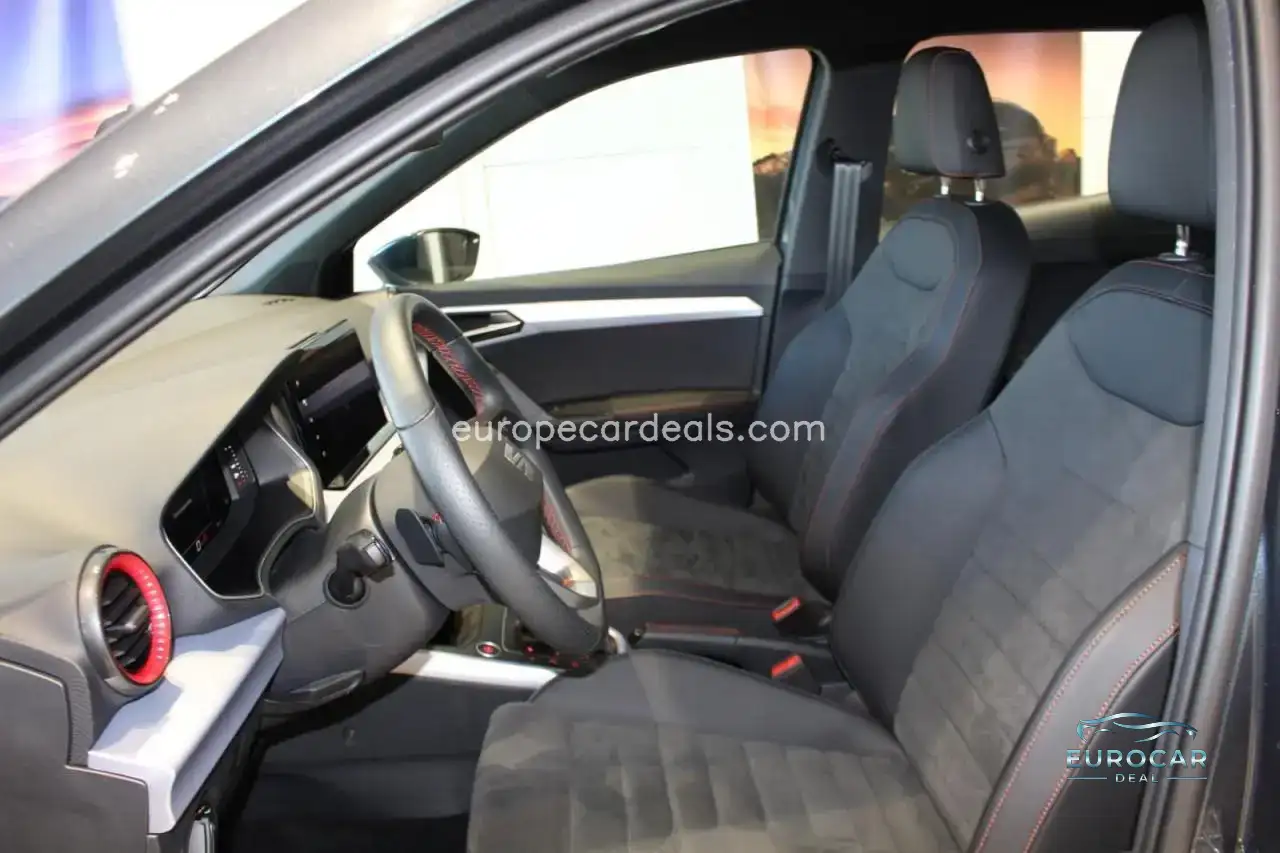 Seat Arona