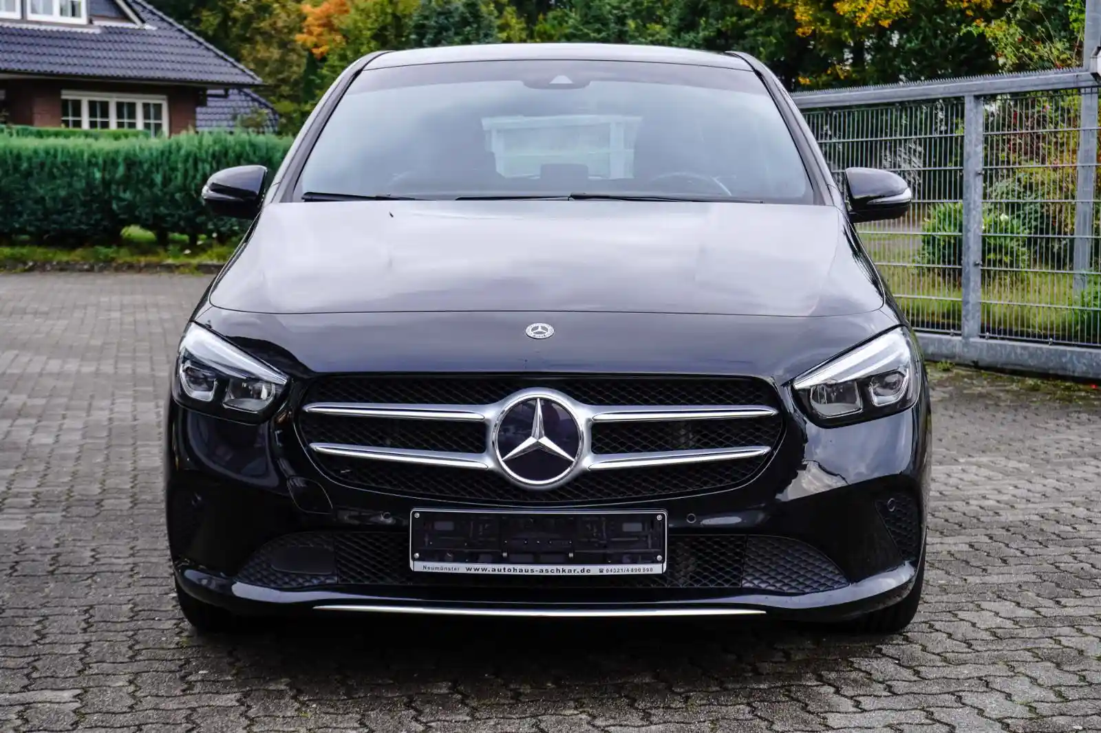 Mercedes-Benz B 200