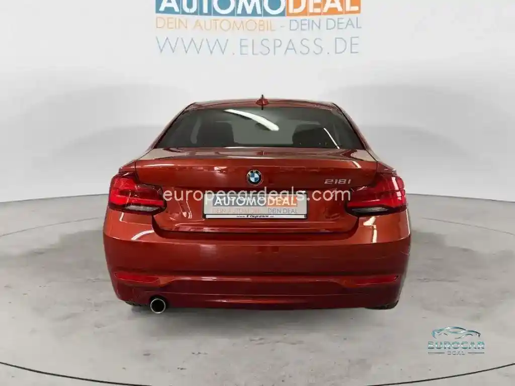 BMW 218