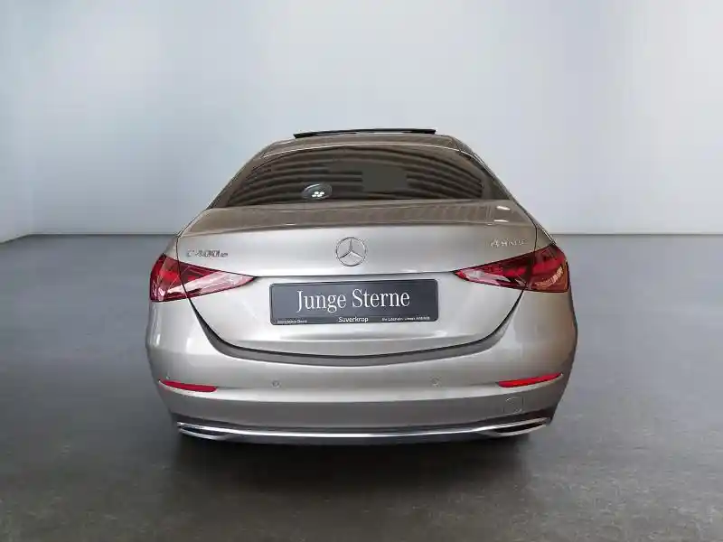 Mercedes-Benz C 400