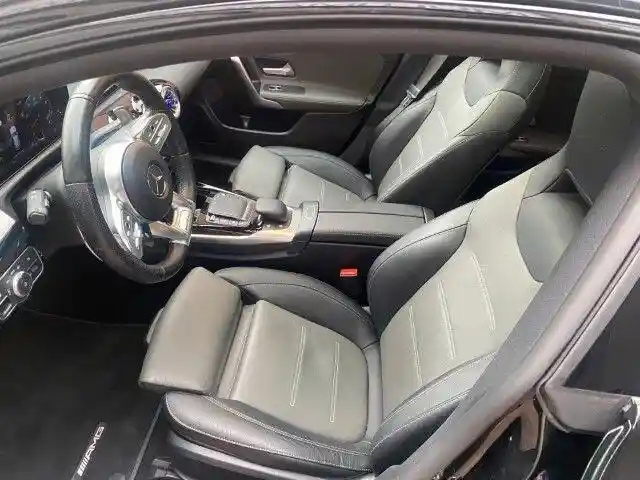 Mercedes-Benz CLA 35 AMG