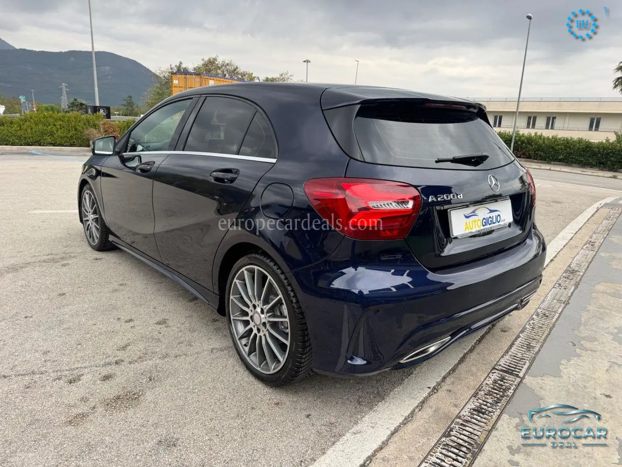 Mercedes-Benz A 200