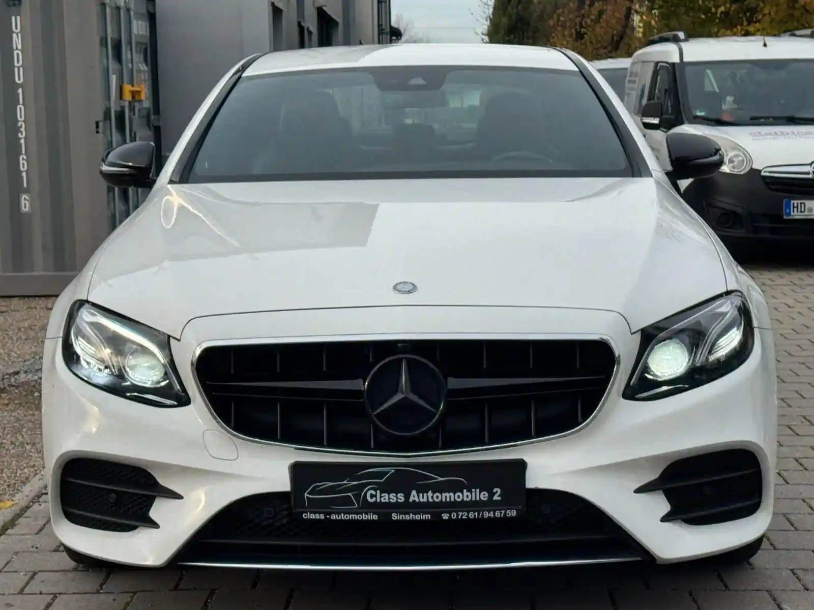 Mercedes-Benz E 220