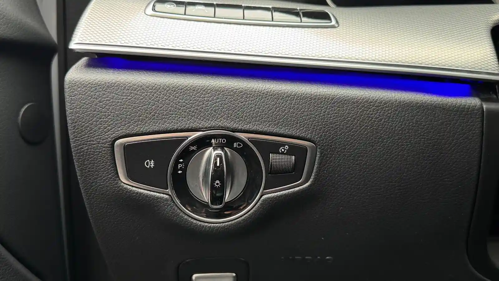 Mercedes-Benz E 400