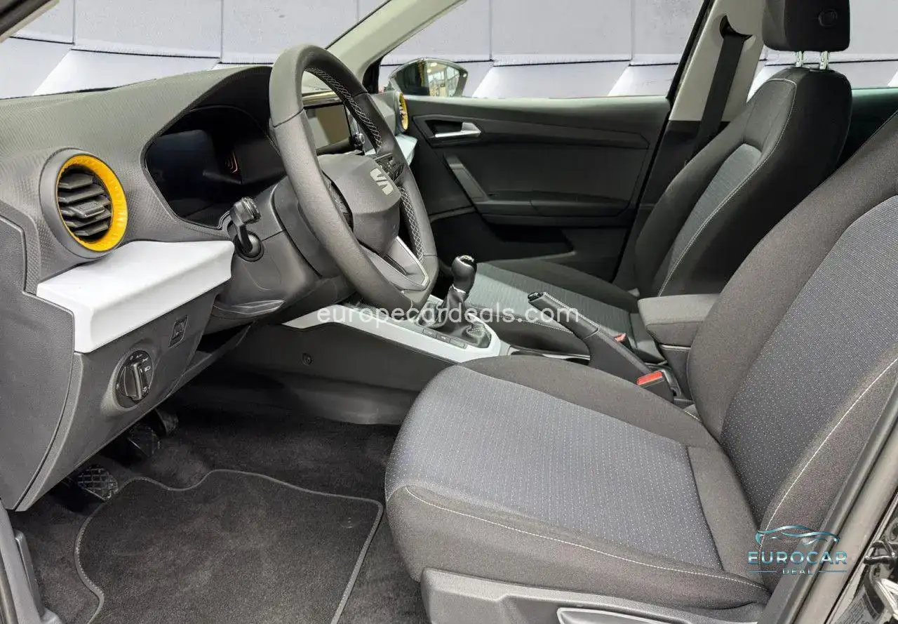 Seat Arona