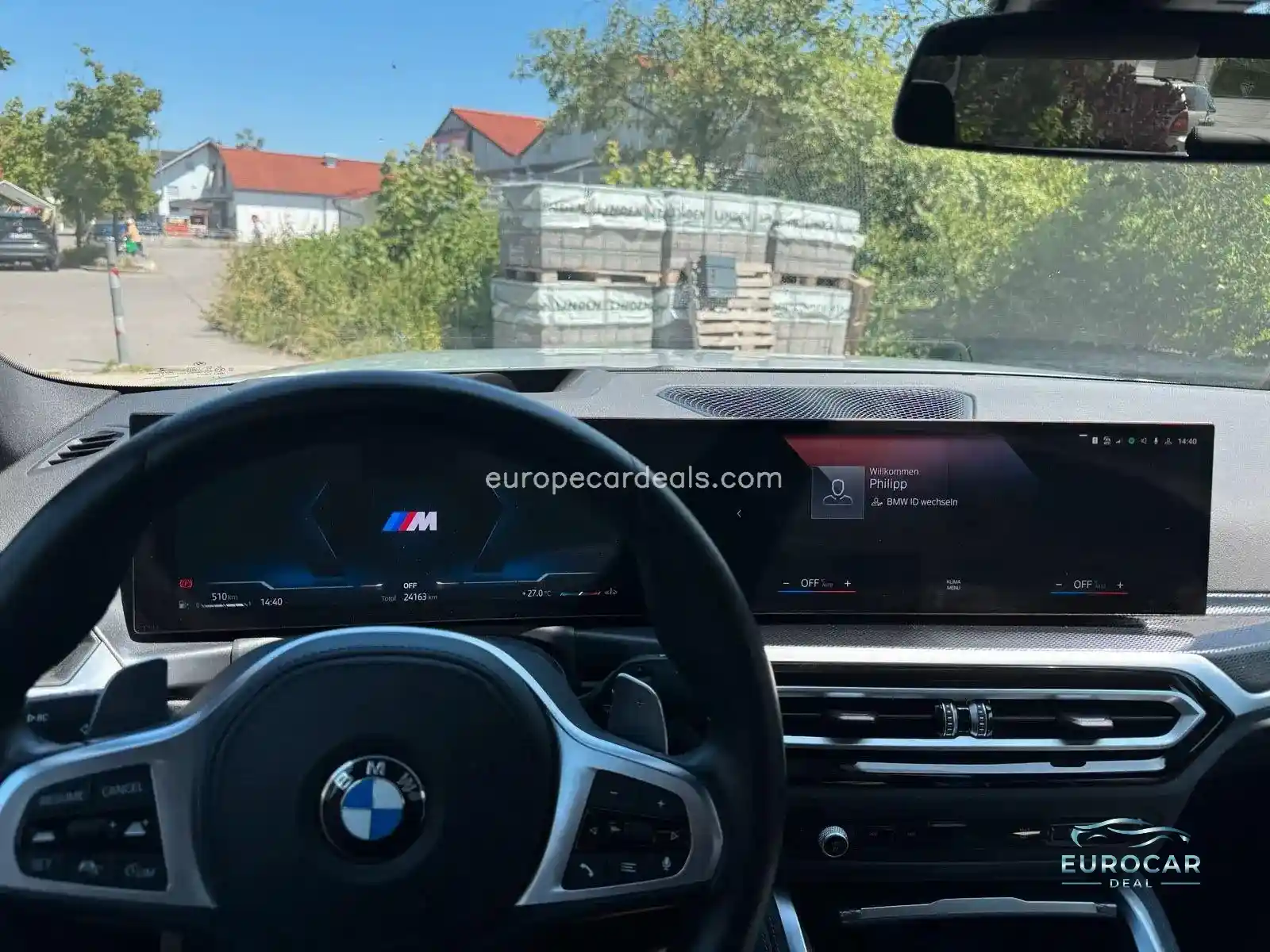 BMW M240i