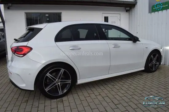 Mercedes-Benz A 220