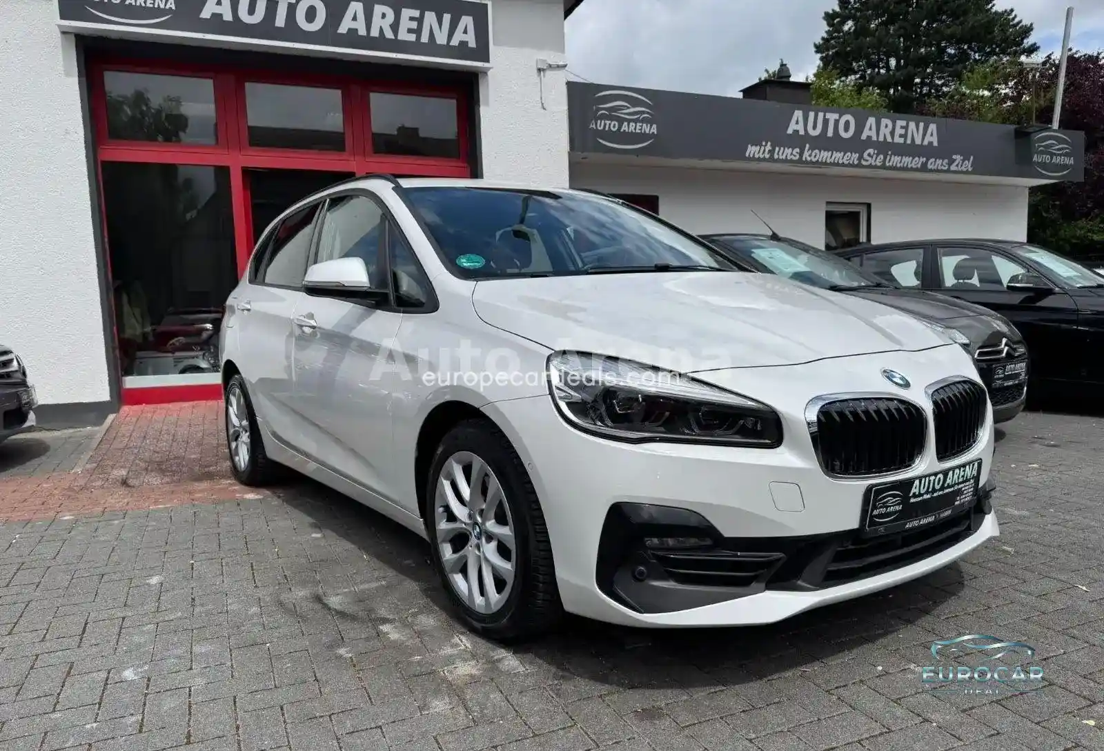 BMW 218