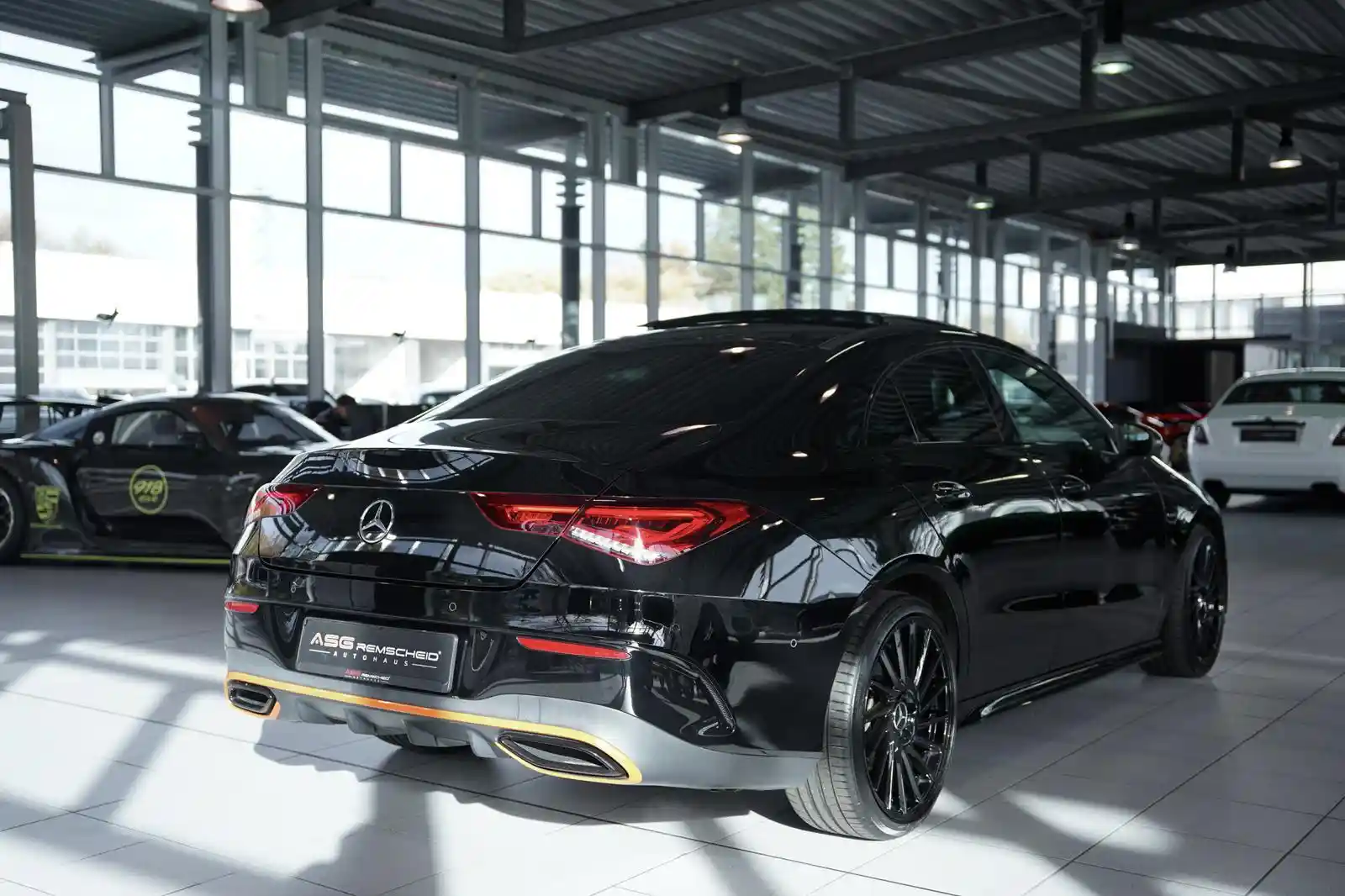 Mercedes-Benz CLA 200