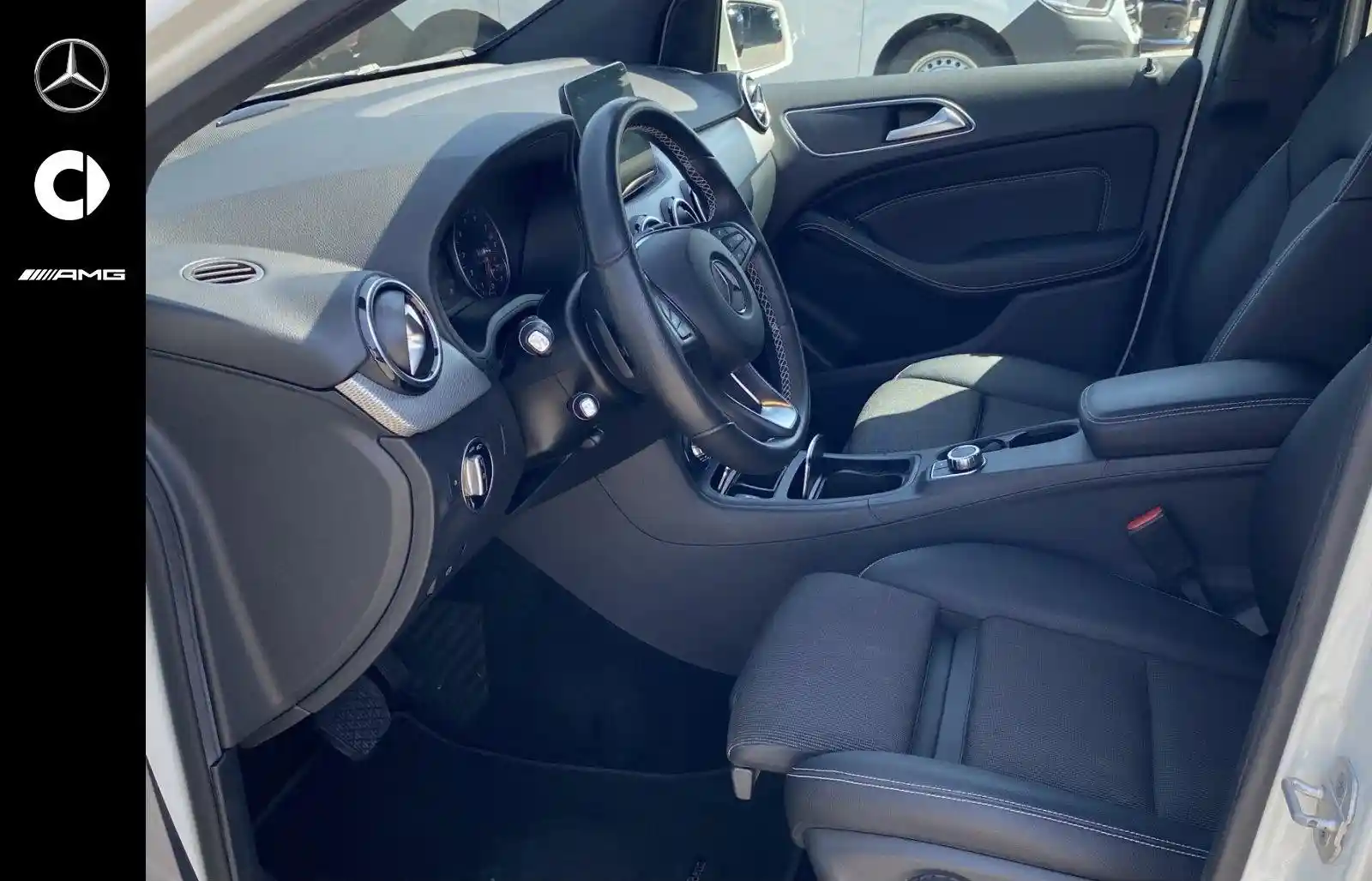 Mercedes-Benz B 220