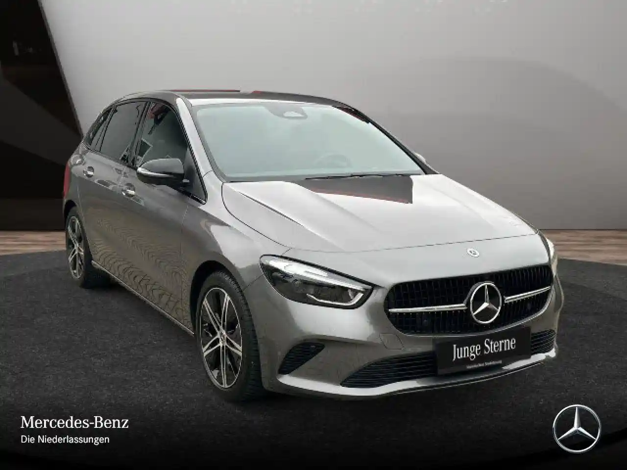 Mercedes-Benz B 220