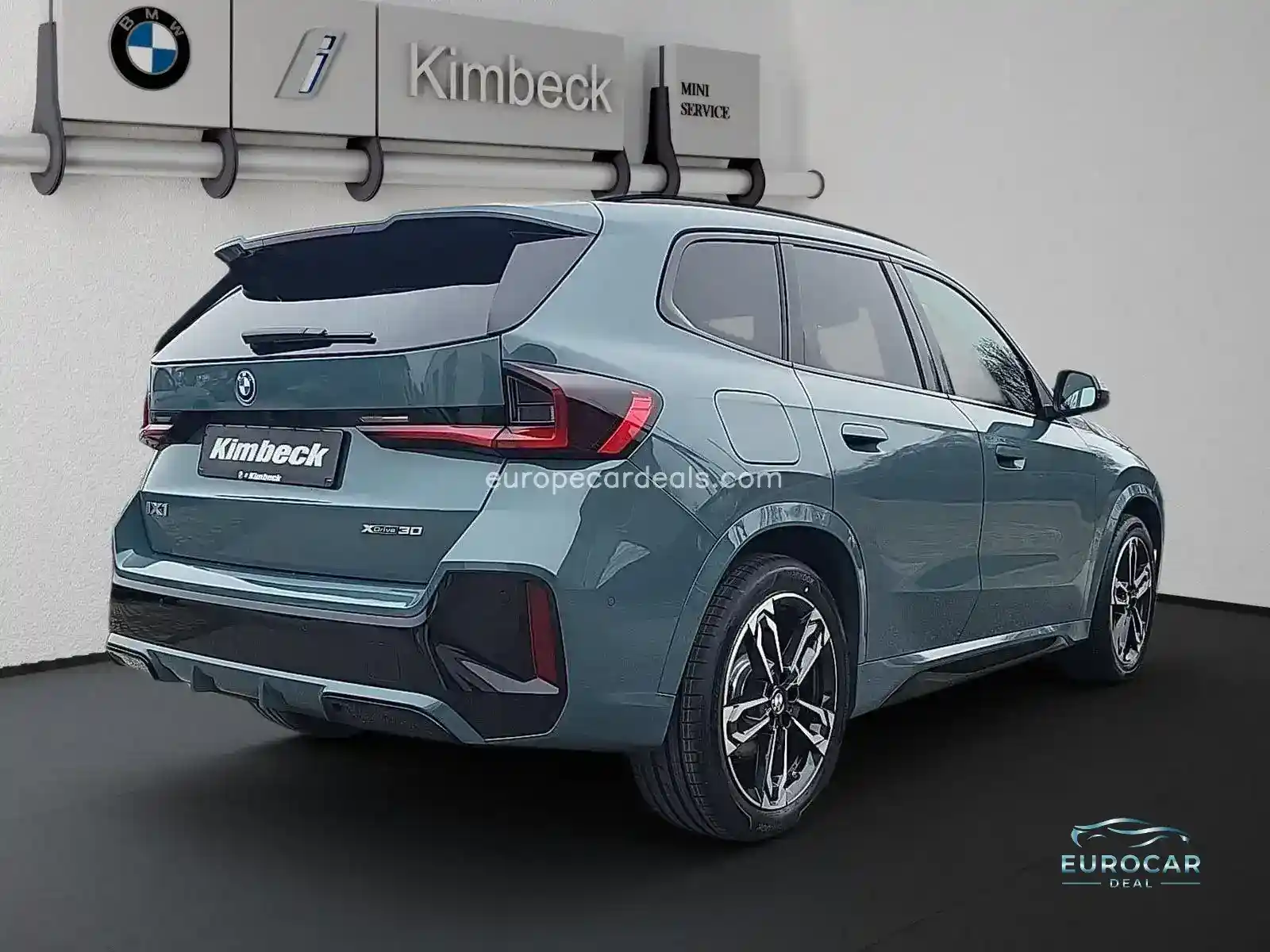BMW iX1