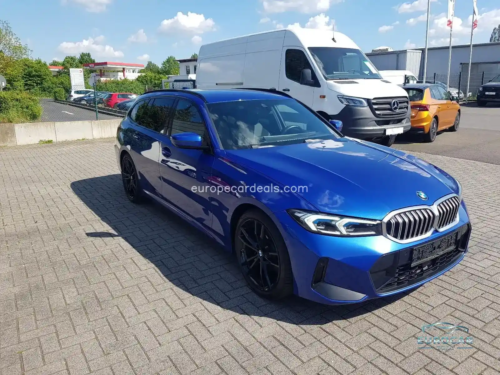 BMW 320