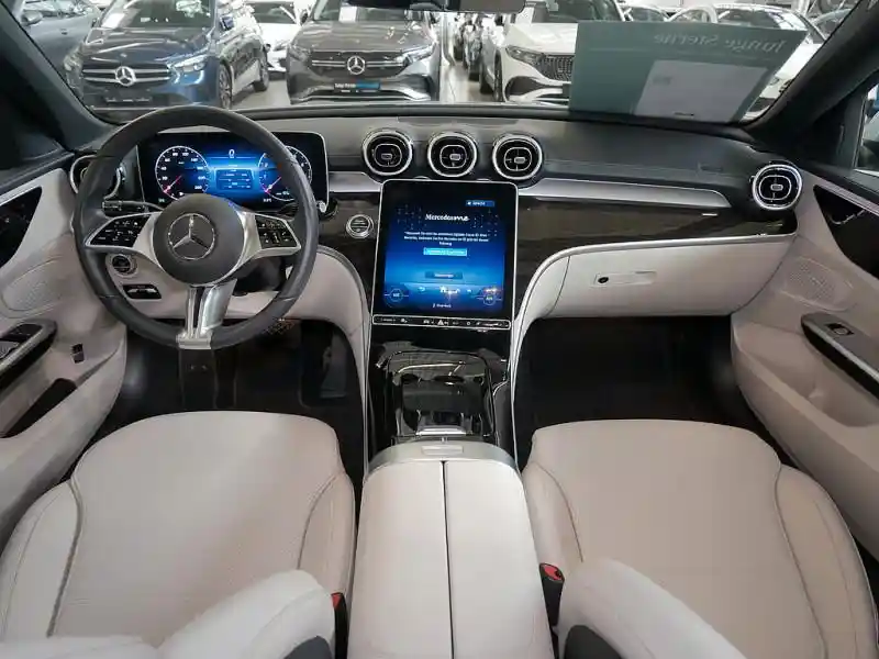 Mercedes-Benz C 200