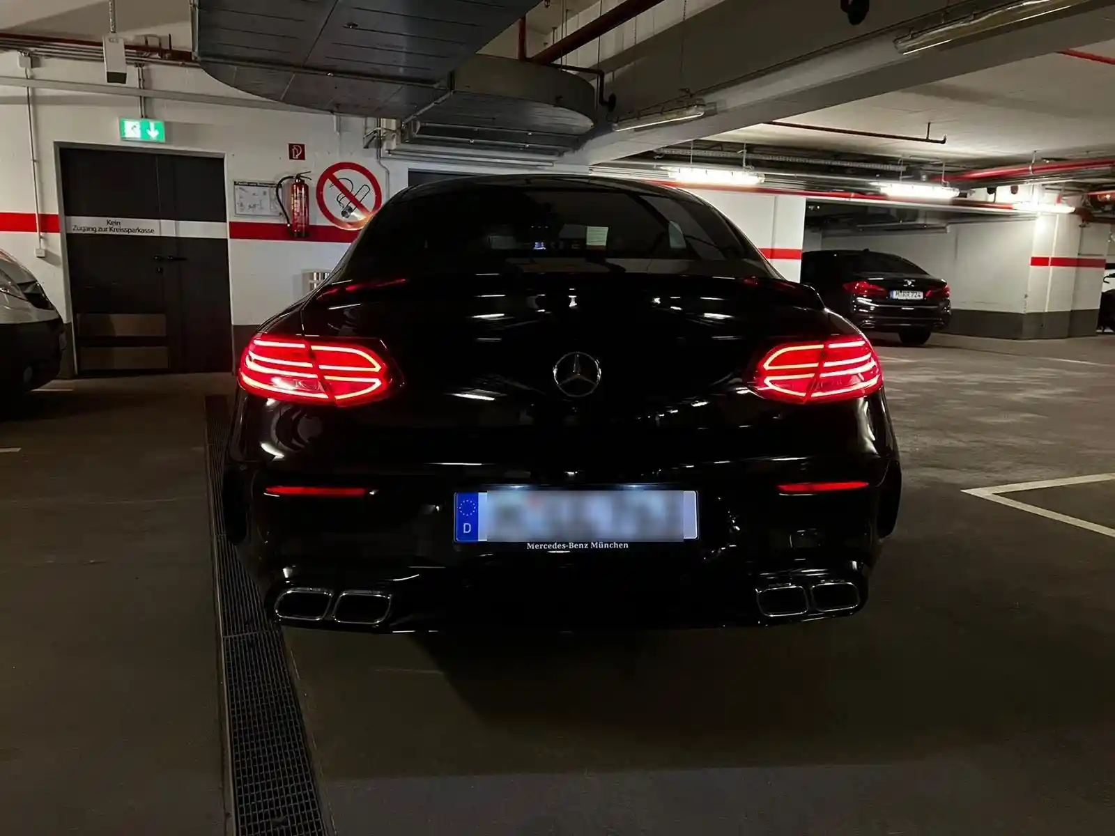 Mercedes-Benz C 63 AMG